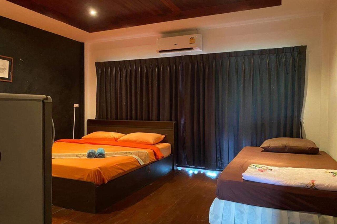 The Corner Transit Hostel Ko Samui Extérieur photo