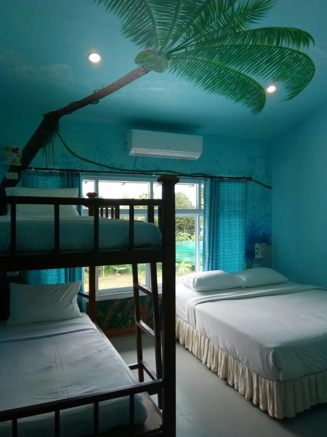 The Corner Transit Hostel Ko Samui Extérieur photo