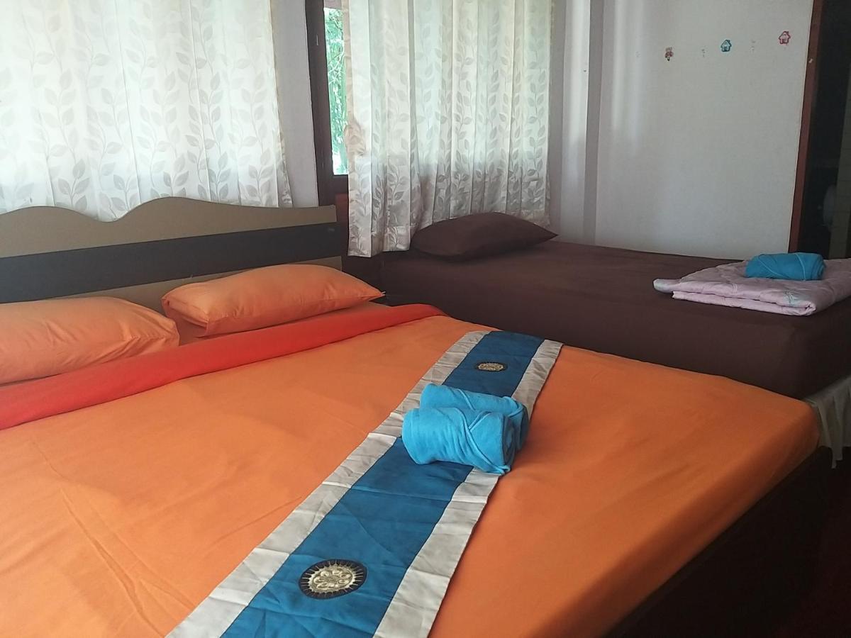 The Corner Transit Hostel Ko Samui Extérieur photo