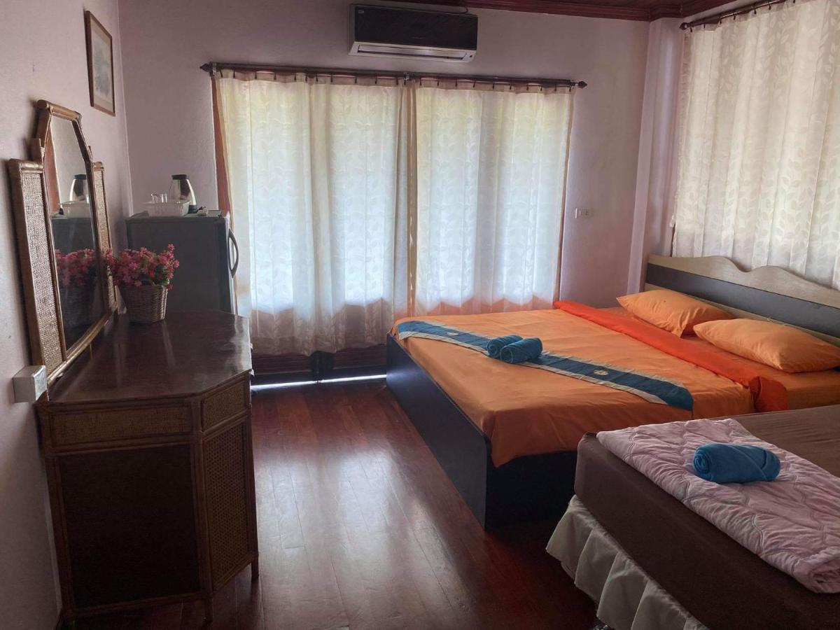 The Corner Transit Hostel Ko Samui Extérieur photo